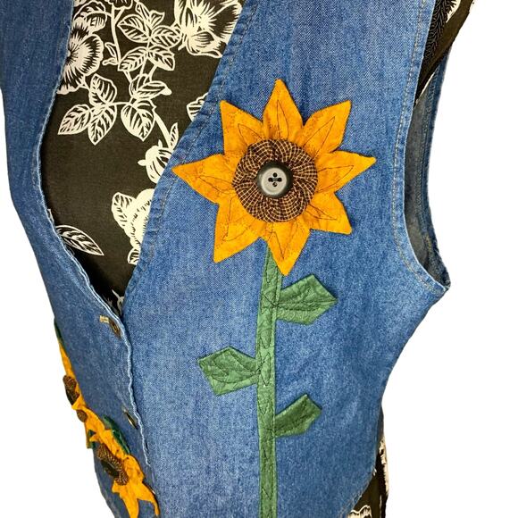 Vintage 90s Jean Vest with Sunflower Detailing - Picture 3 of 5